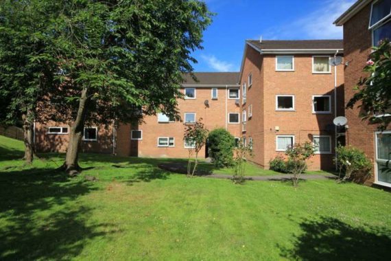 2 Bedroom Flat